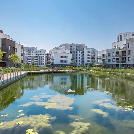 Lejlighed Pieskowa Skala With Parking By Renters Warszawa
