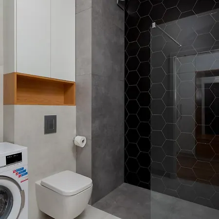 Pieskowa Skala With Parking By Renters Apartment Warschau